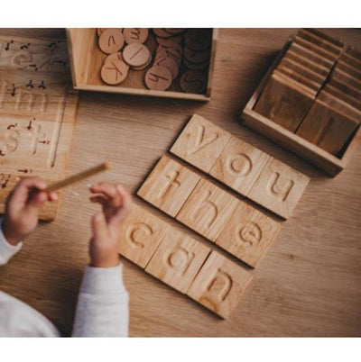 Spelling wooden tray | Learning letters 