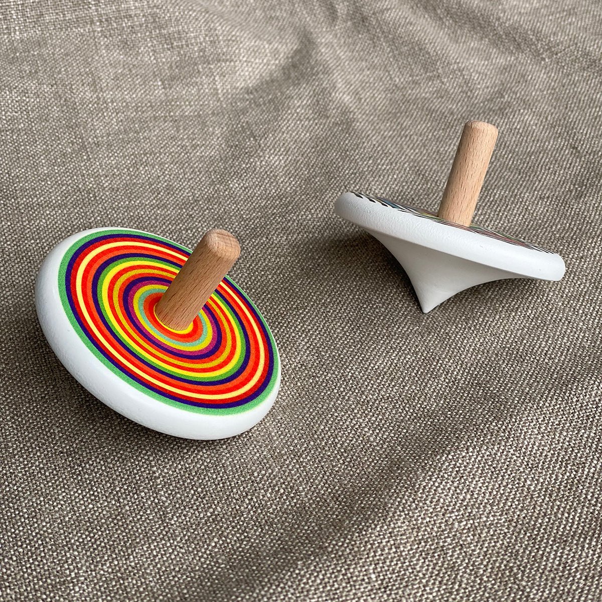 Bajo Spinning Top Circles | Bajo toys