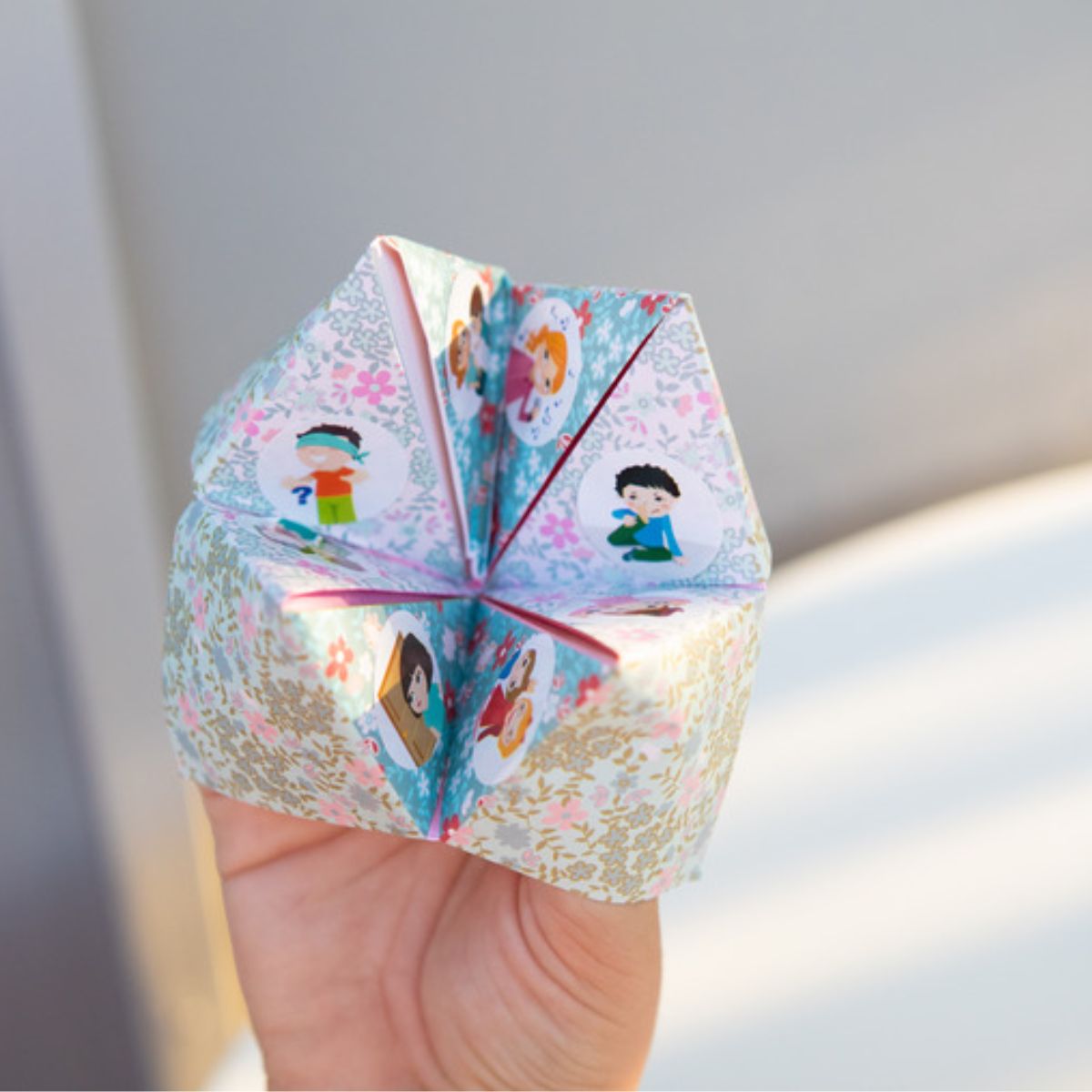 Origami Fortune Teller Flowers | Djeco - Lucas loves cars