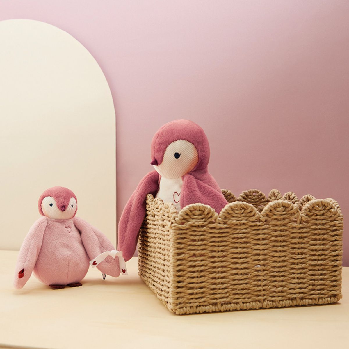 Kaloo Comfort Cuddle Penguins Pink | Kaloo