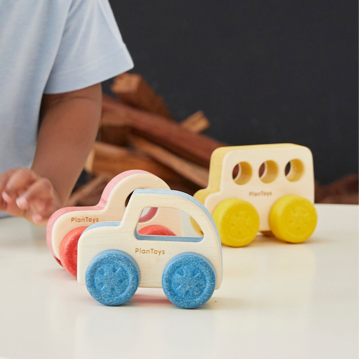 Plan Toys Timber Trail EV | Plan Toys