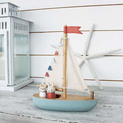 Sailaway Boat | Tender Leaf Toys - Lucas loves cars