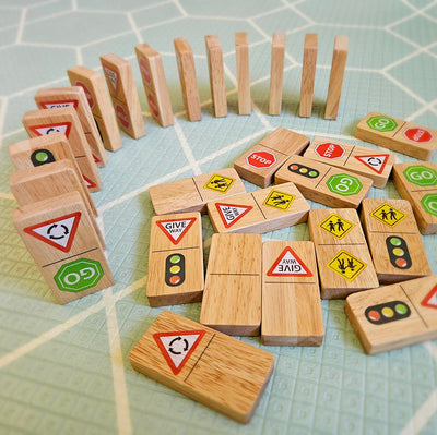 Traffic Sign Domino set | QToys