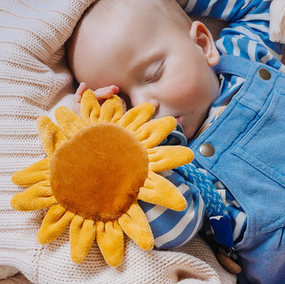 Tikiri Scrunchie Sunflower | Tikiri - Lucas loves cars