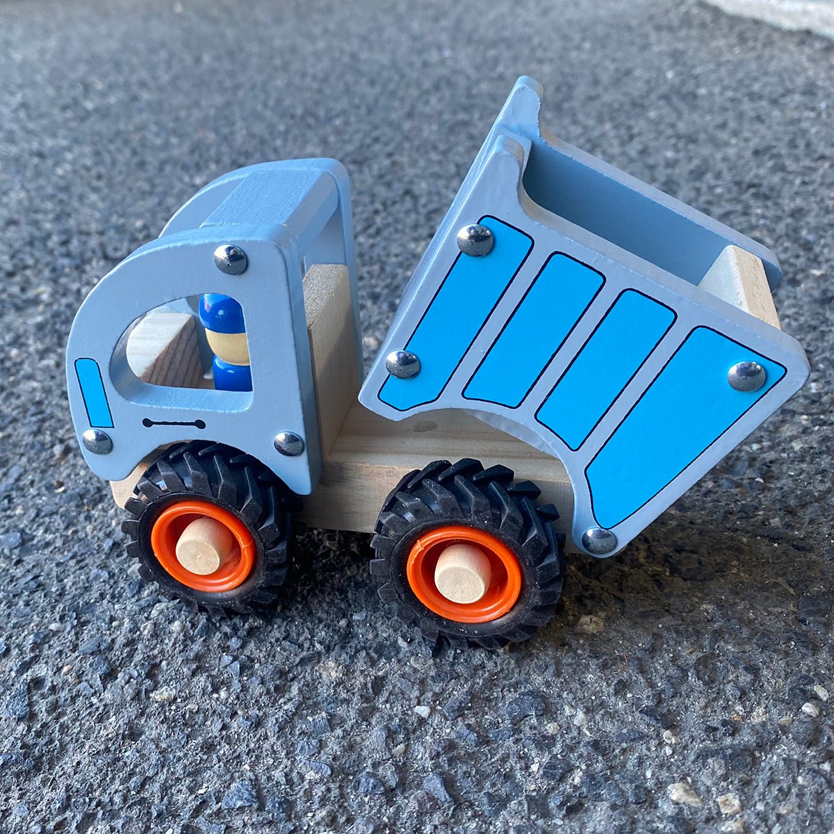 Wooden Dump Truck | Toyslink