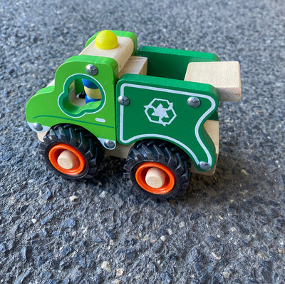 Wooden Rubbish Truck | Toyslink