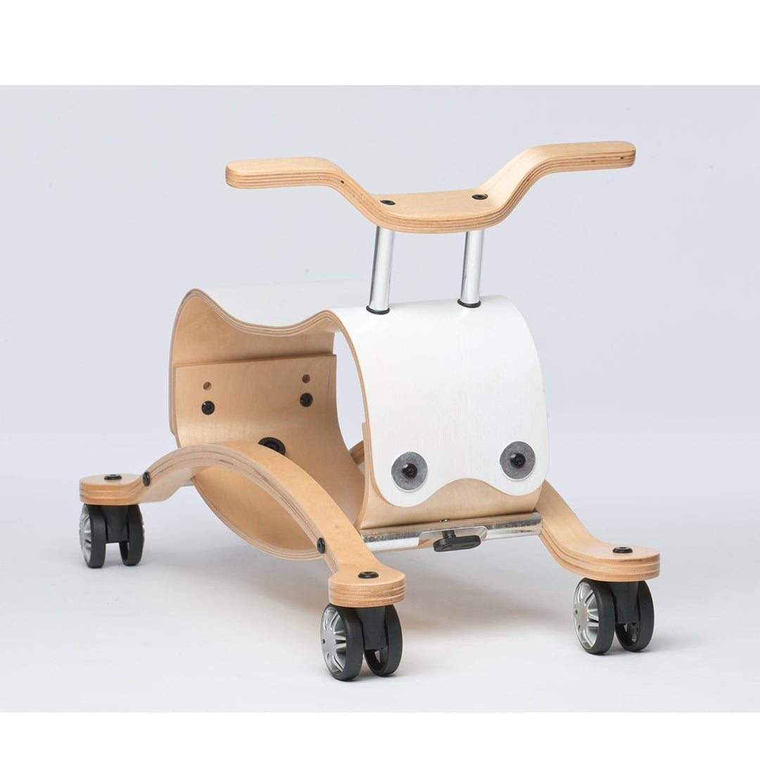 Wishbone Flip White Wishbone Lucas loves cars