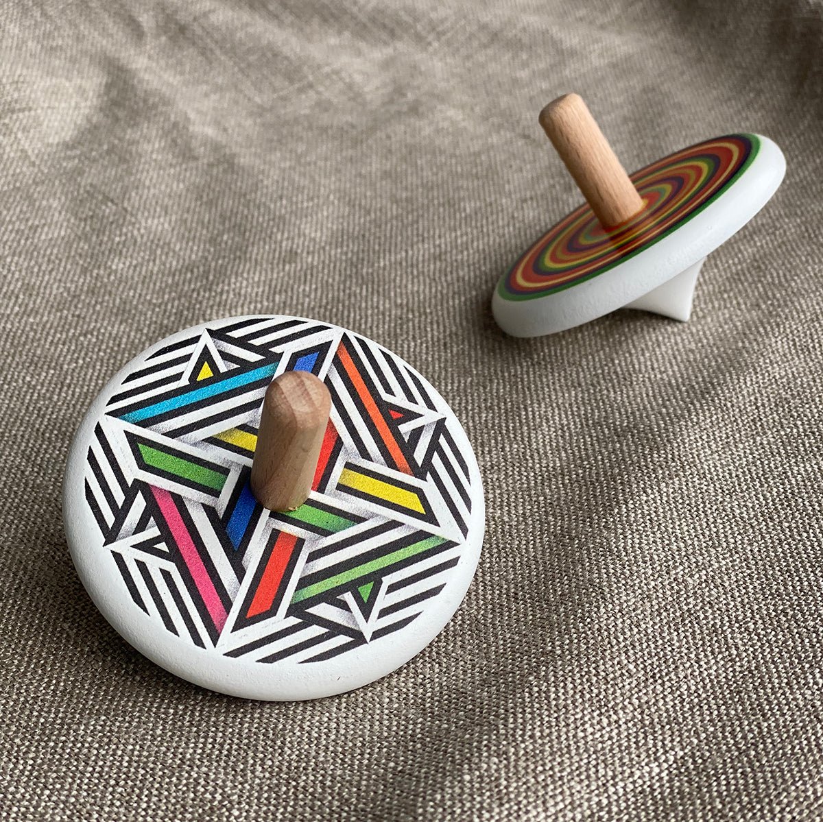 Bajo Spinning Top Modern Colour | Bajo toys