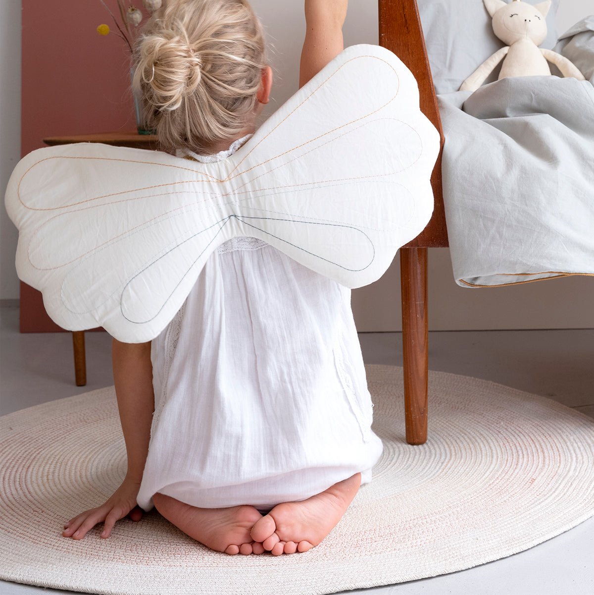 Dress Up Wings Rainbow Natural | Fabelab