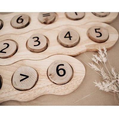 Wooden Peapod Maths Game | QToys